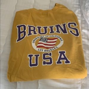VINTAGE ucla sweatshirt!!
